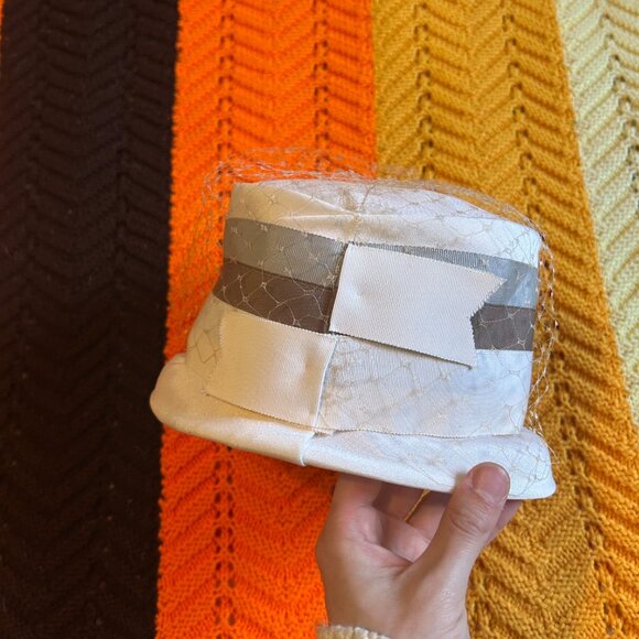 1960s peach basket MOD brown and grey striped birdcage veil hat - made in the us - Picture 10 of 14